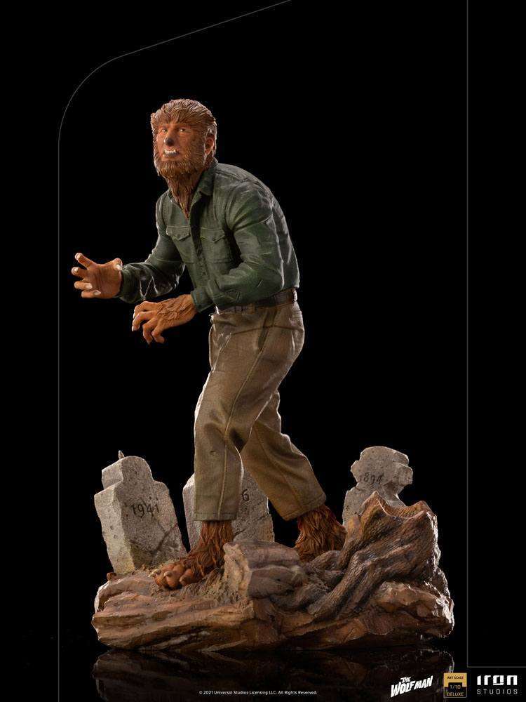 Iron Studios 1/10 The Wolf Man deluxe statue in a side view, featuring the werewolf standing on a graveyard base.