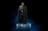 Front view of the 21 cm Iron Studios Luke Skywalker and Grogu Art Scale statue in black robes on a circular base.