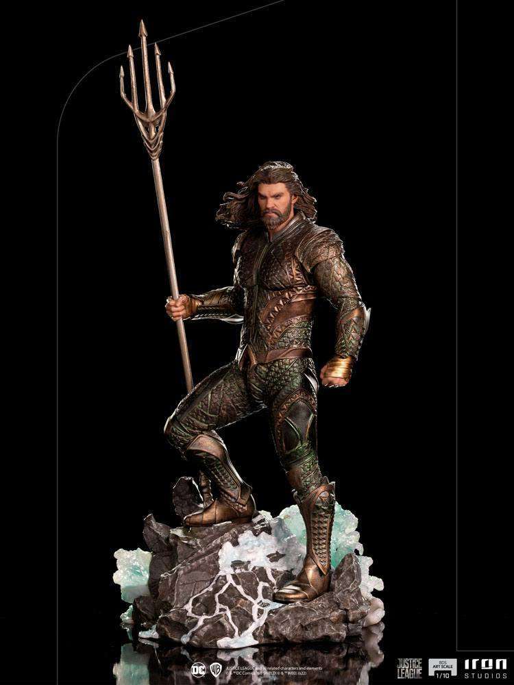 Iron Studios 1/10 Aquaman statue from Zack Snyder's Justice League, featuring a detailed trident on a rocky base.