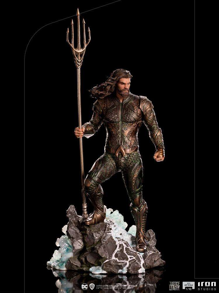Iron Studios 1/10 scale Aquaman statue from Justice League holding a trident on a rocky, water-effect base.