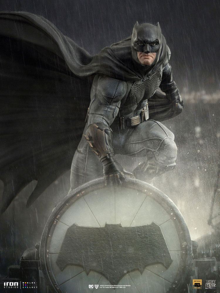 Iron Studios Zack Snyder's Justice League Deluxe Art Scale Statue 1/10 Batman on Batsignal in Malta | LAB7
