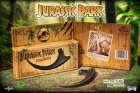 Jurassic Park Replica 1/1 Raptor Claw in Malta | LAB7