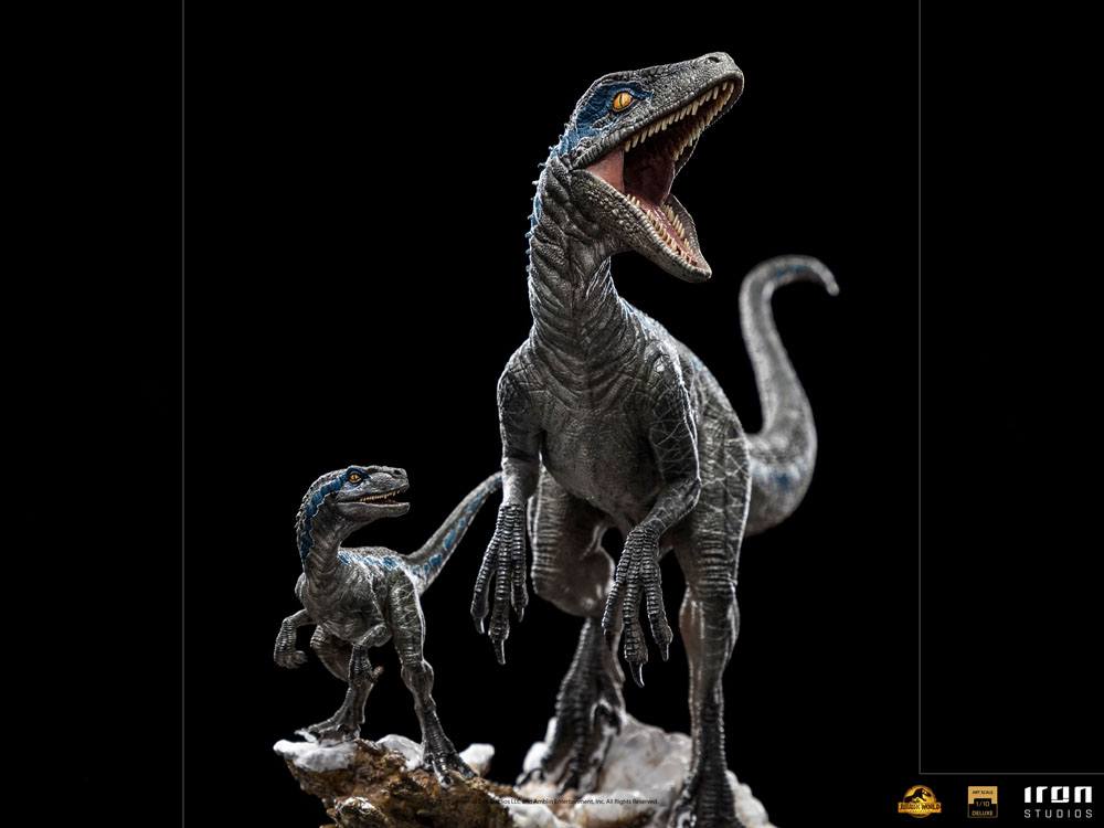 Jurassic World Dominion Deluxe Art Scale Statue 1/10 Blue & Beta by LAB7 Malta, Europe
