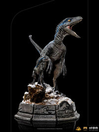 Jurassic World Dominion Deluxe Art Scale Statue 1/10 Blue & Beta by LAB7 Malta, Europe