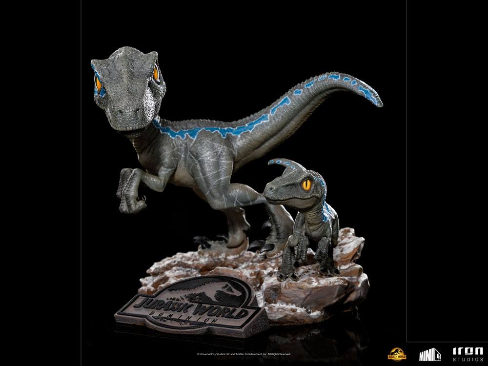 Jurassic World Dominion Mini Co. PVC Figure Blue and Beta 13 cm by LAB7 Malta, Europe