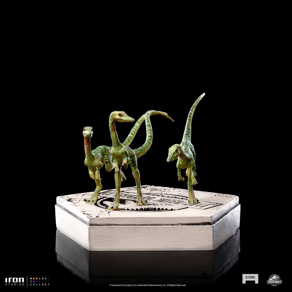 Jurassic World Icons Statue Compsognathus 5 cm by LAB7 Malta, Europe