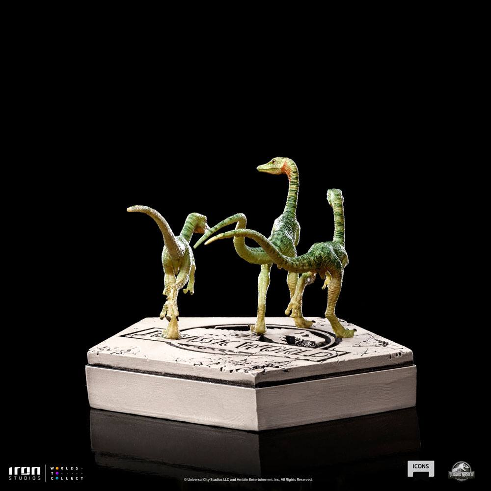 Jurassic World Icons Statue Compsognathus 5 cm by LAB7 Malta, Europe