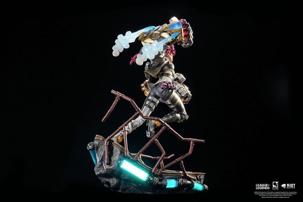 League of Legends - Vi 1:6 Scale Statue by LAB7 Malta, Europe