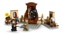 LEGO Harry Potter Hogwarts Castle: Hospital Wing 76463 – 907-Piece Building Set with 7 Minifigures