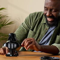 LEGO Star Wars Darth Vader Bust 75439 – 349-Piece Collectible Display Model with Minifigure