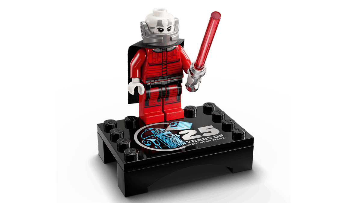 LEGO Star Wars R2-D2 75379 – 1,050-Piece Buildable Droid with Darth Malak 25th Anniversary Minifigure