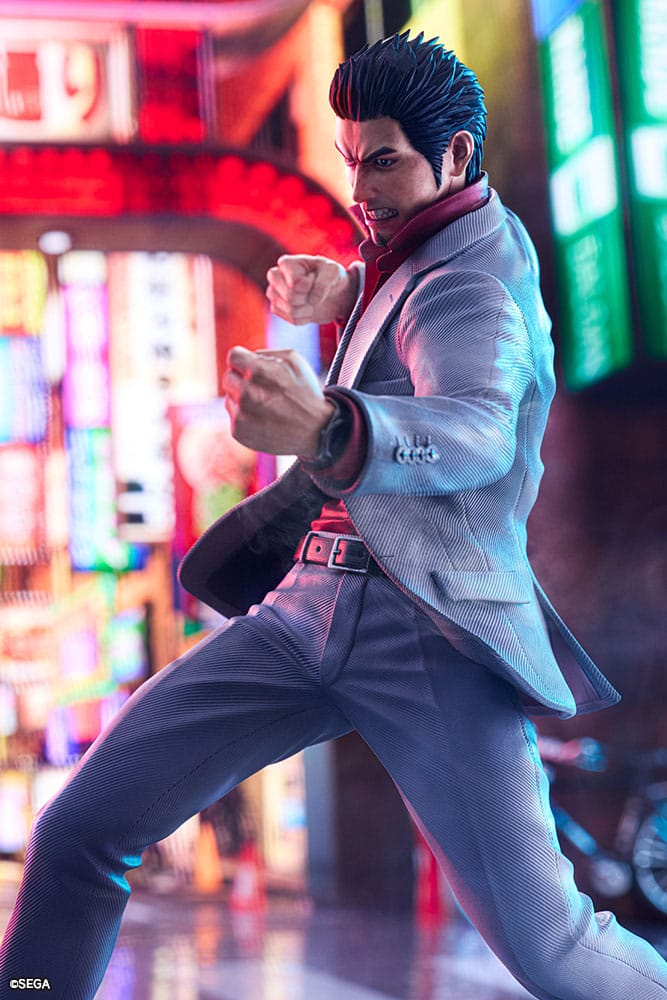 Like a Dragon Kazuma Kiryu 1/6 Scale PVC Statue (29cm) by LAB7 Malta, Europe