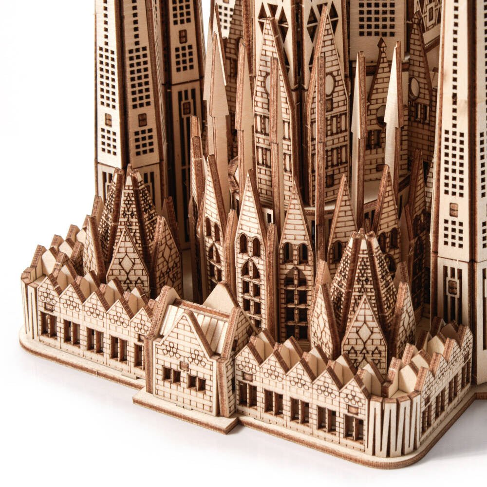 Little Story Sagrada Familia 3D Wooden Puzzle Model by LAB7 Malta, Europe