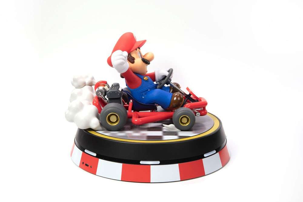 Mario Kart PVC Statue Mario Collector's Edition 22 cm in Malta | LAB7