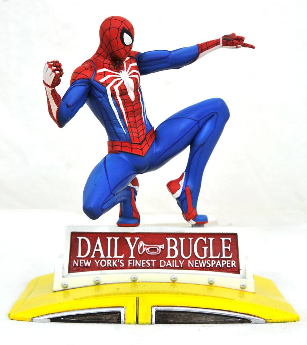 Diamond Select - Marvel’s Spider - Man (2018) - Spider - Man on Taxi Marvel Gallery 9” PVC Diorama Statue