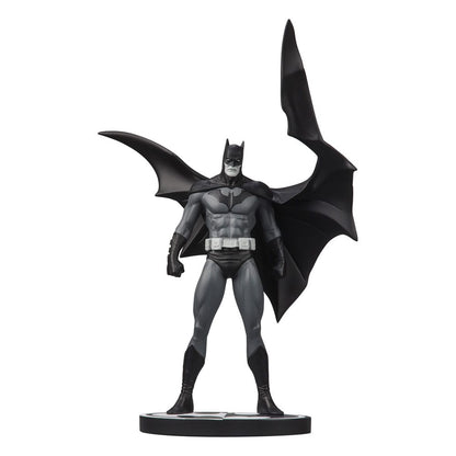McFarlane - Batman Black & White Statue by Jorge Jimenez 27cm