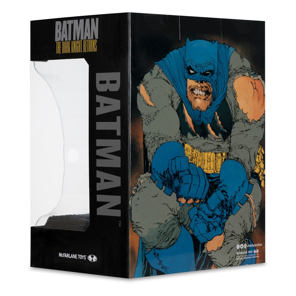 The Dark Knight Returns Batman Cowl Replica 1/3 Scale in Malta | LAB7