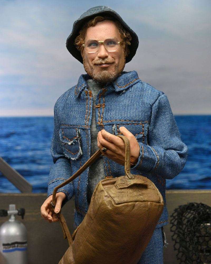 NECA Jaws Clothed Action Figure Matt Hooper (Amity Arrival) 20 cm by LAB7 Malta, Europe