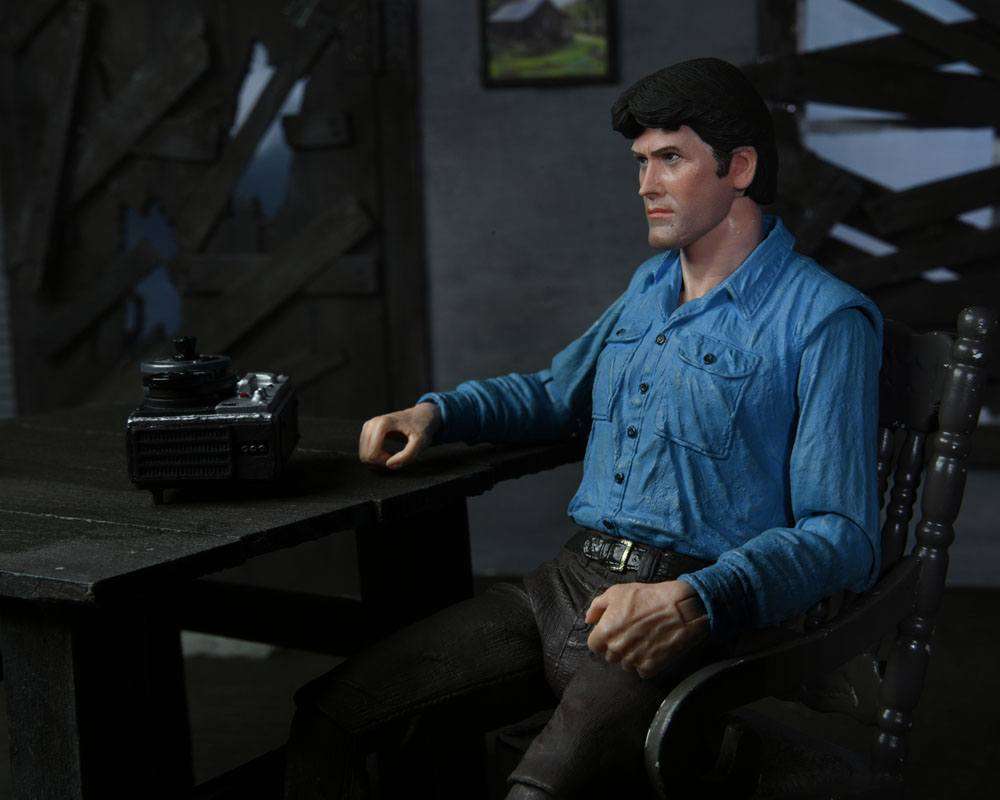 NECA The Evil Dead Action Figure Ultimate Ash 18 cm by LAB7 Malta, Europe