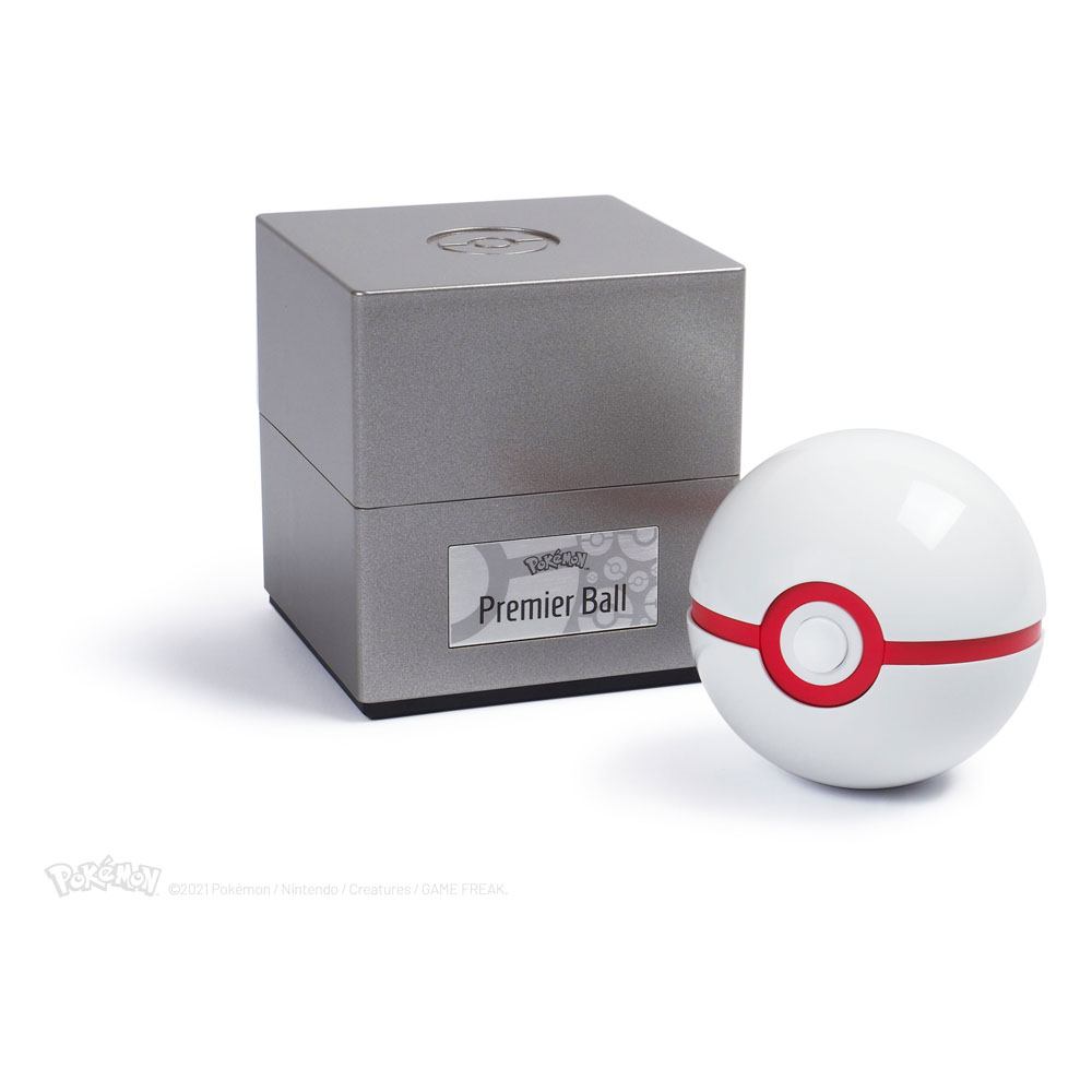 Pokémon Diecast Replica Premier Ball in Malta | LAB7