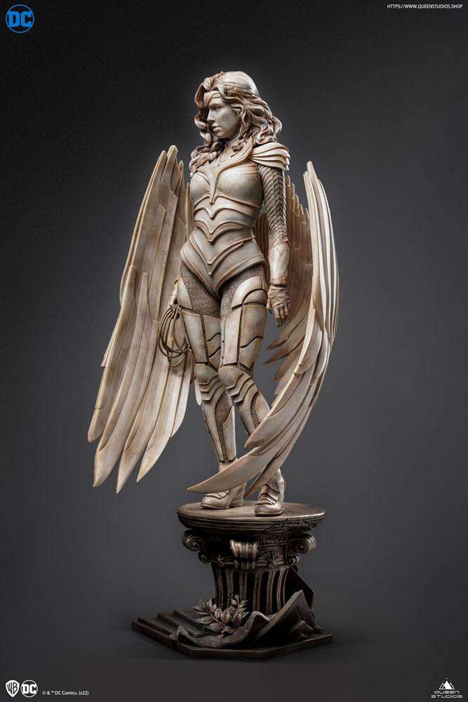 Queen Studios DC Comics Museum Line Statue 1/4 Wonder Woman 54 cm by LAB7 Malta, Europe