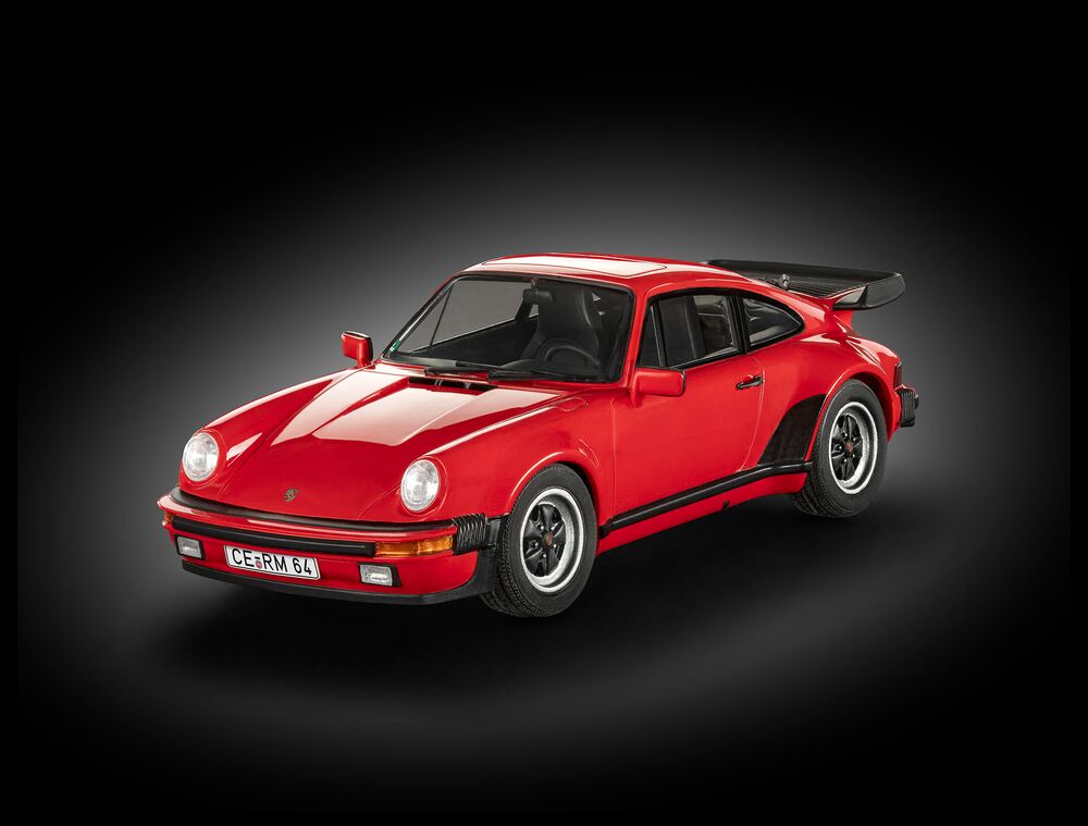Revell Gift Set – Porsche 911 Turbo 50th Anniversary (1:24 Scale) in Malta | LAB7