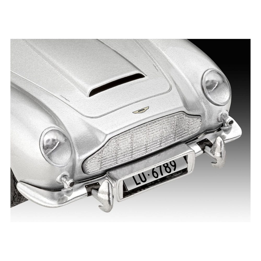 Revell James Bond Aston Martin DB5 Model Kit 1/24 Scale (21 cm) in Malta | LAB7
