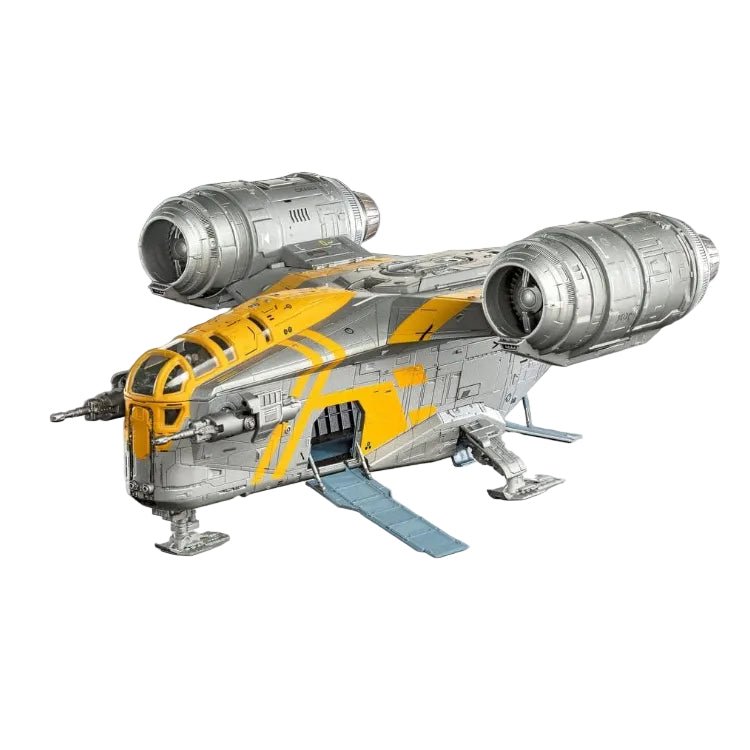 Revell Star Wars: The Mandalorian – Razor Crest Model Kit 1/72 Scale (34 cm) in Malta | LAB7