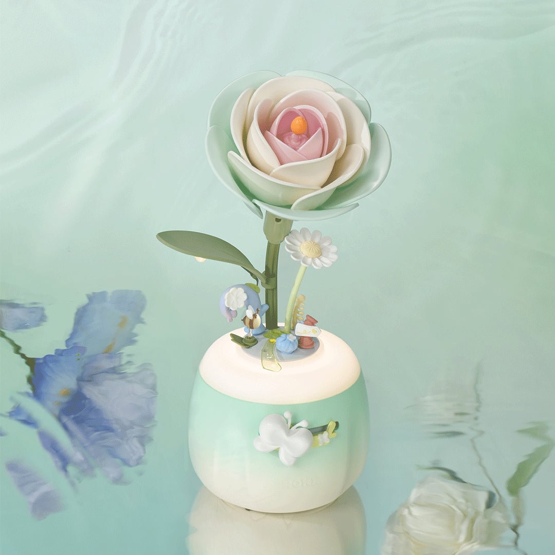 ROKR Minty Camellia Lamp AF02S – DIY 3D Flower Night Light with Moving Petals & Adjustable Brightness