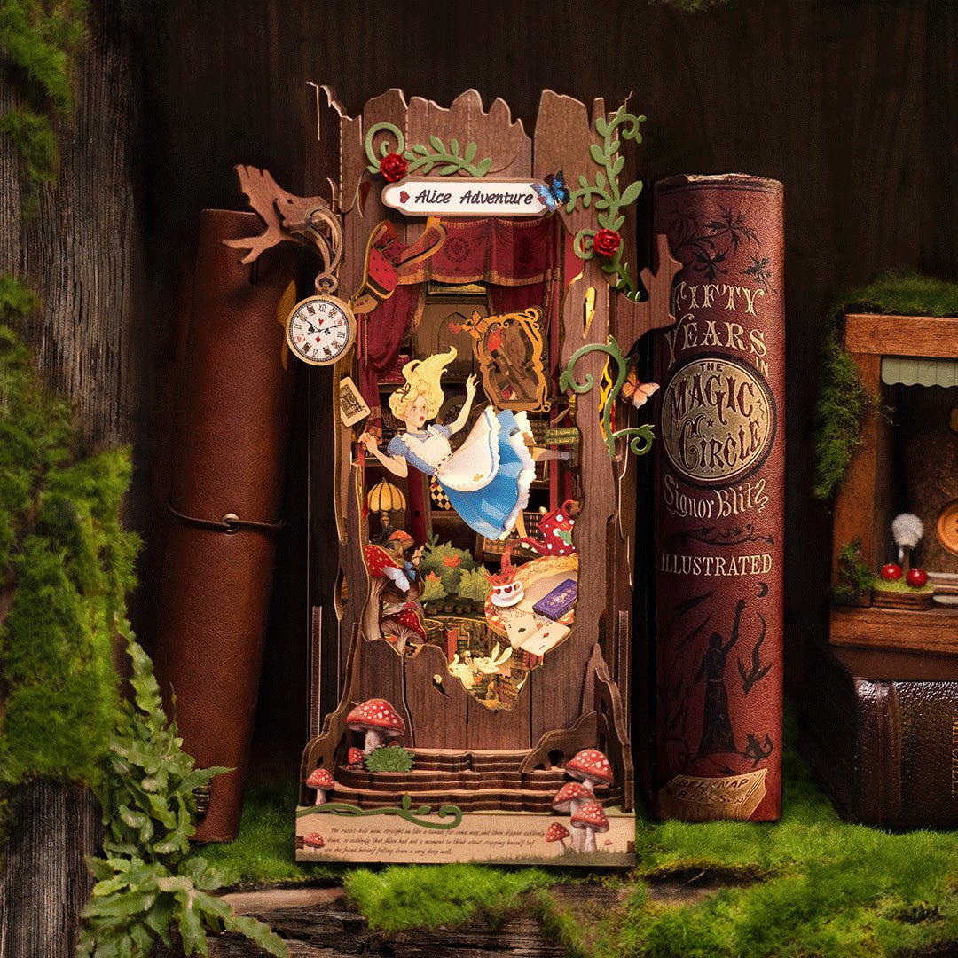 Rolife Alice Adventure TGB12 – DIY Fantasy Book Nook Shelf Insert in Malta | LAB7