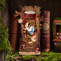 Rolife Alice Adventure TGB12 – DIY Fantasy Book Nook Shelf Insert in Malta | LAB7