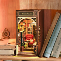 Rolife Bookstore TGB07 – DIY Book Nook Shelf Insert Kit in Malta | LAB7
