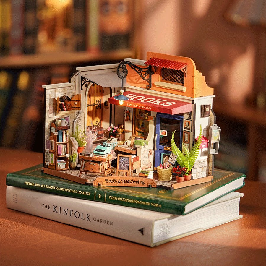 Rolife Corner Bookstore DG164 – DIY Miniature Outdoor Bookshop House in Malta | LAB7