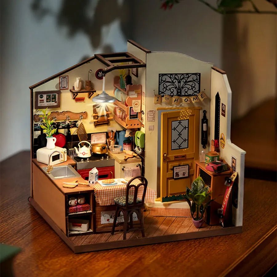 Rolife DIY Miniature House Cozy Kitchen DG159 by LAB7 Malta, Europe