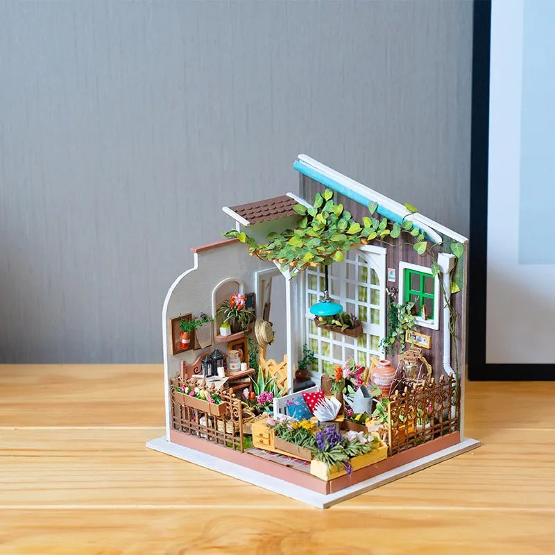 Rolife DIY Miniature Dollhouse Kit Miller’s Flower House DG108 in Malta | LAB7
