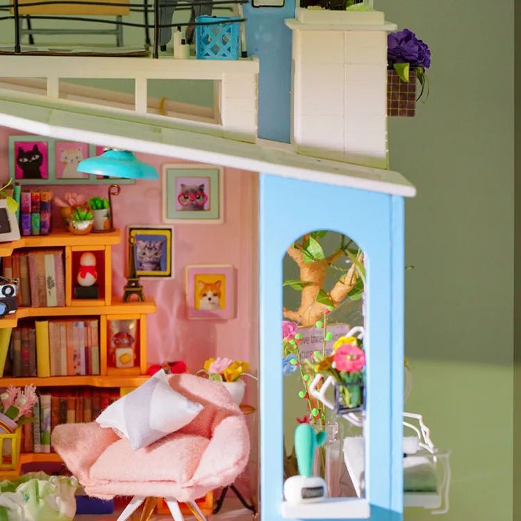 Rolife DIY Miniature Dollhouse Kit Dora’s Loft DG12 by LAB7 Malta, Europe