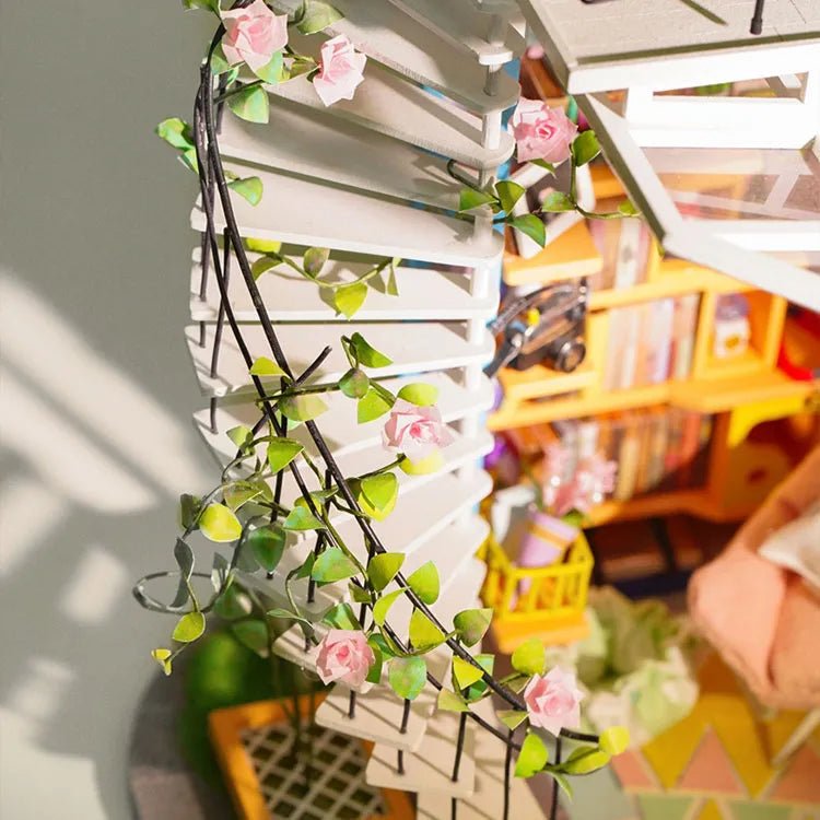 Rolife Dora’s Loft DG12 – DIY Miniature Duplex Apartment Dollhouse Kit in Malta | LAB7