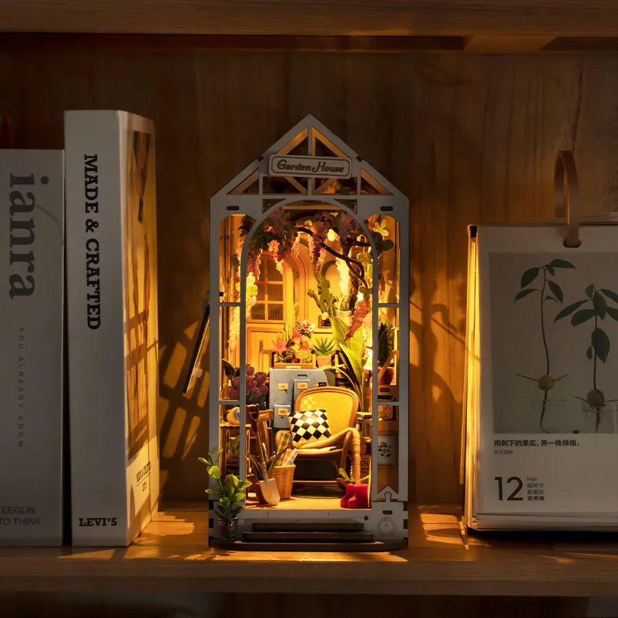 Rolife Flower House TGB06 – DIY Garden House Book Nook Shelf Insert Kit in Malta | LAB7