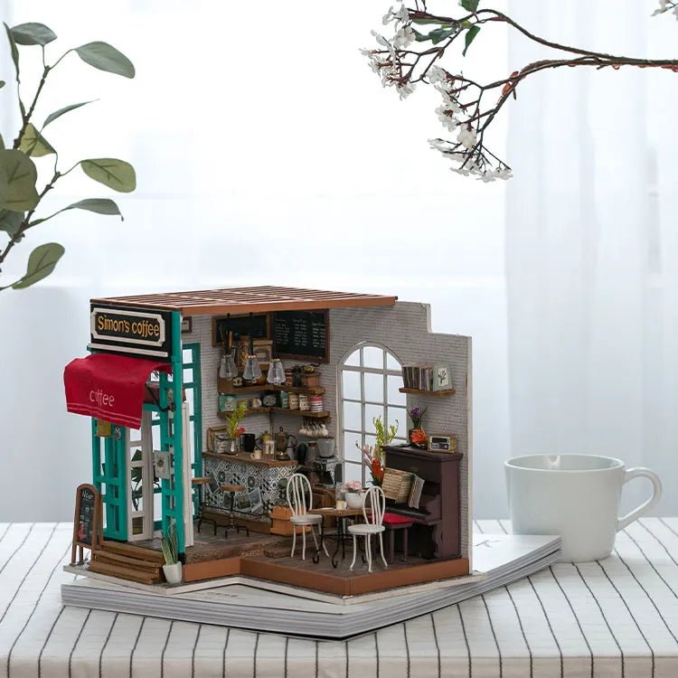 Rolife Simon’s Coffee DG109 – DIY Miniature Café Dollhouse Kit in Malta | LAB7