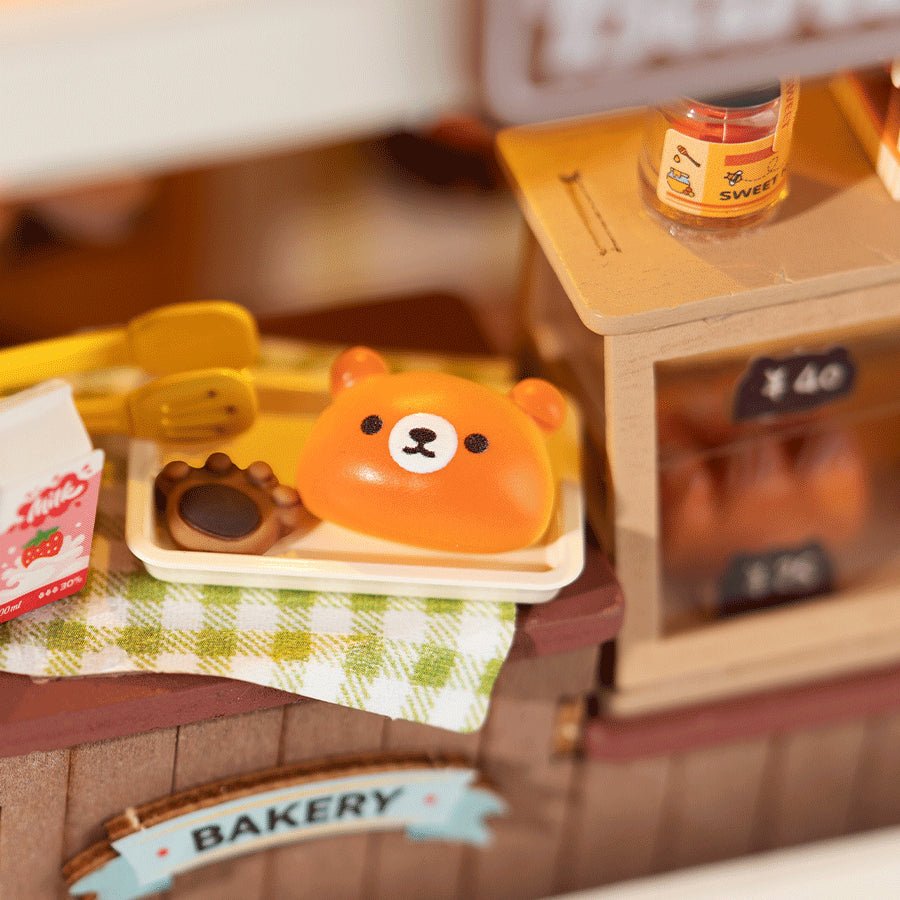 Rolife DIY Miniature House Kit Teddy’s Breadbox DS033 by LAB7 Malta, Europe