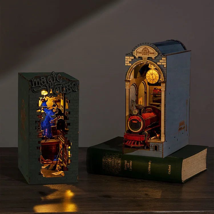 Rolife Time Travel TGB04 – DIY Railway Station Book Nook Shelf Insert in Malta | LAB7