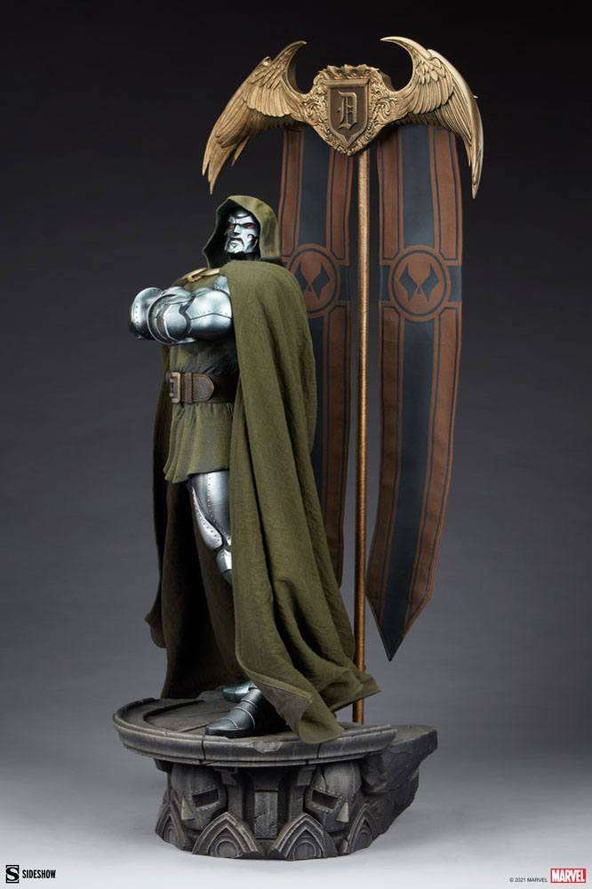 Sideshow Marvel Maquette Doctor Doom 69 cm by LAB7 Malta, Europe