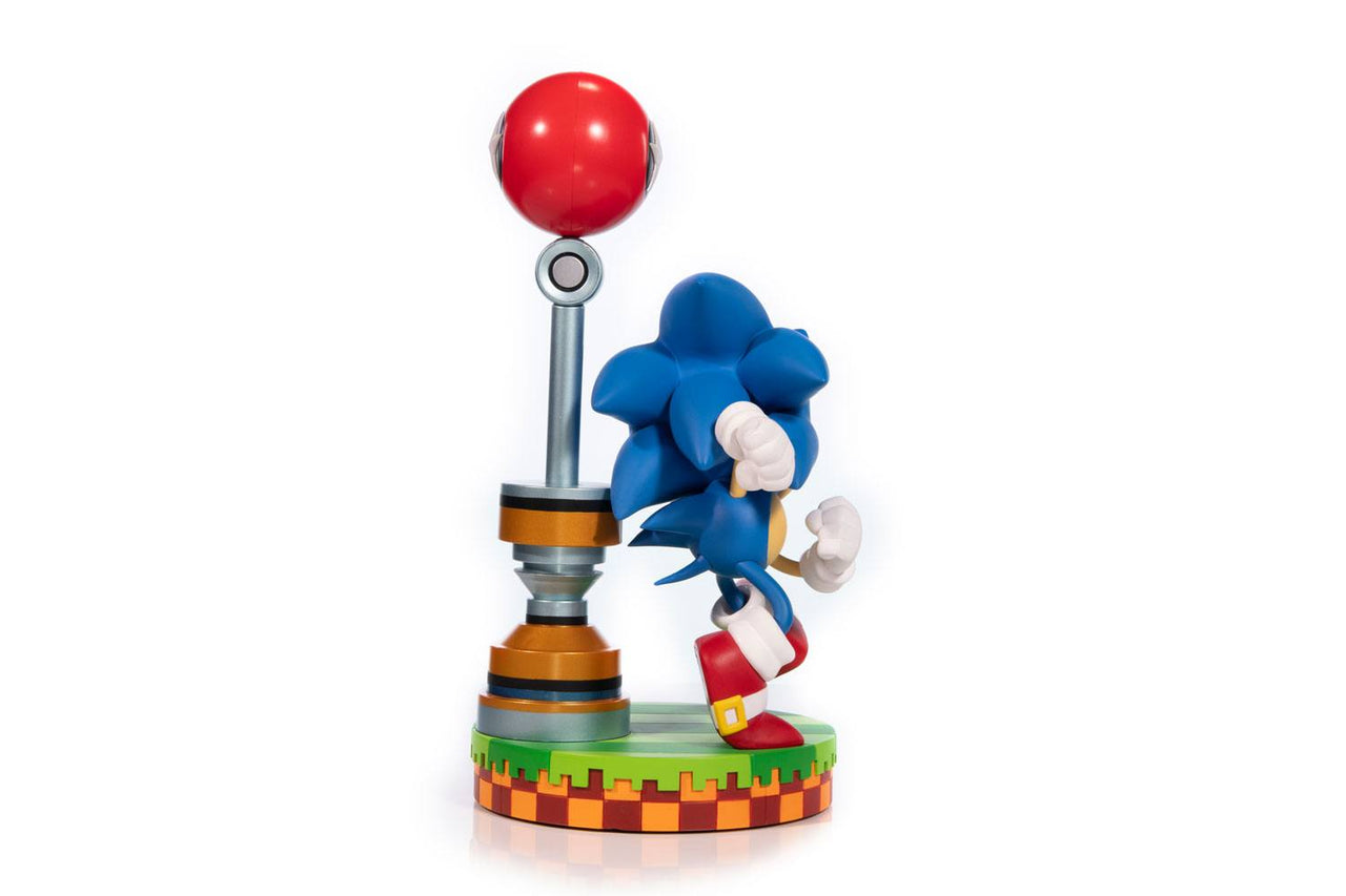 Sonic the Hedgehog - Sonic 11” PVC Statue by LAB7 Malta, Europe