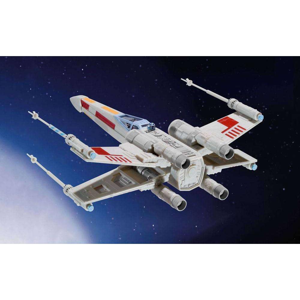 Star Wars Model Kit Gift Set 1/57 X-Wing Fighter & 1/65 TIE Fighter in Malta | LAB7
