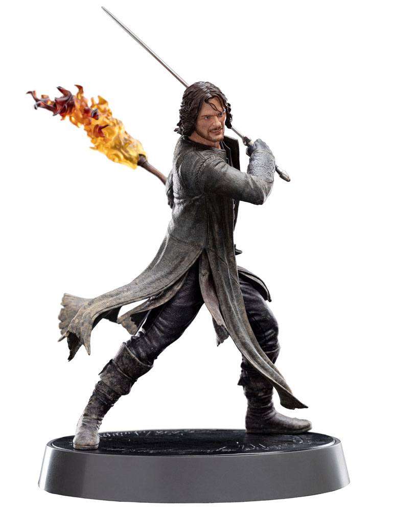 The Lord of the Rings Figures of Fandom PVC Statue Aragorn 28 cm in Malta | LAB7