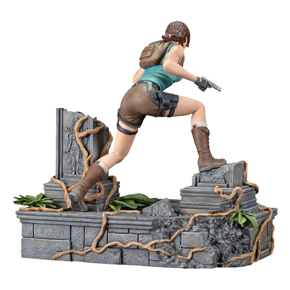 Tomb Raider Lara Croft PVC Statue 24 cm by LAB7 Malta, Europe