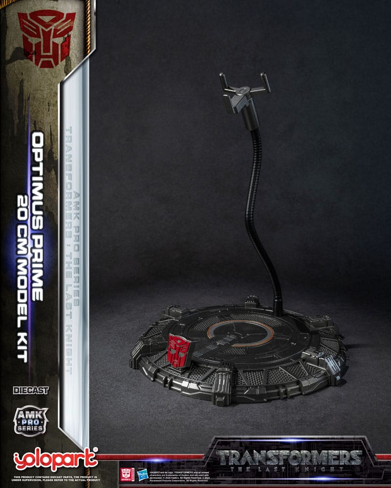 Transformers AMK Pro Optimus Prime Model Kit 20cm in Malta | LAB7