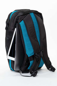 Ultimate Guard Backpack Vago 28 Journey Black & Petrol in Malta | LAB7