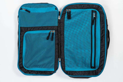 Buy Ultimate Guard Backpack Vago 28 Journey Black & Petrol 2 - fast Malta shipping across Europe. Limited stock, secure checkout. Order now!
