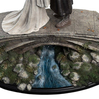 Weta Workshop The Lord of the Rings Aragorn & Arwen Mini Statue (24 cm) in Malta | LAB7